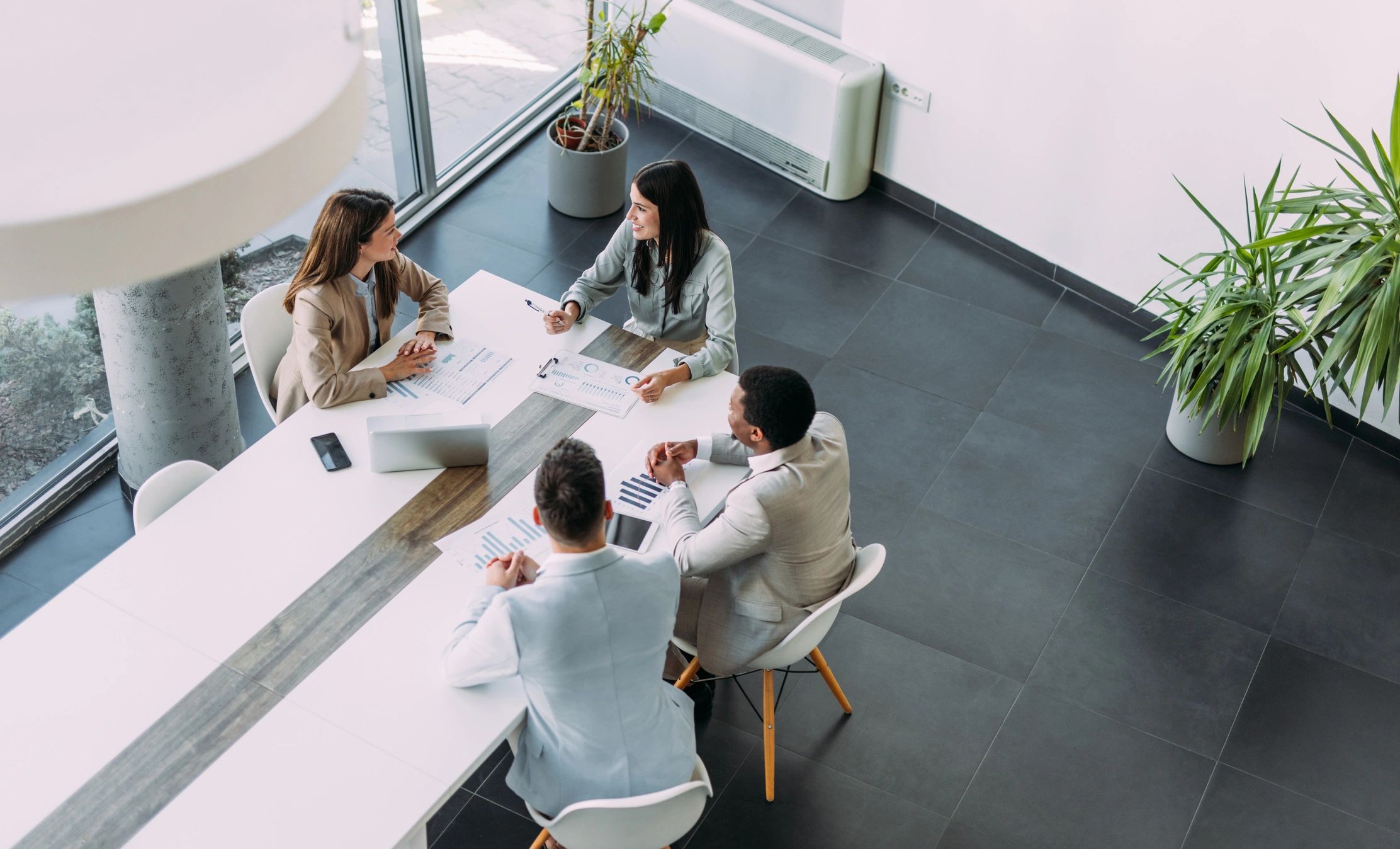 Business team meeting to discuss IT strategy